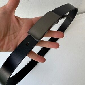 Express Mens Black Genuine Leather Belt Made in England Size 34 Plaque Buckle